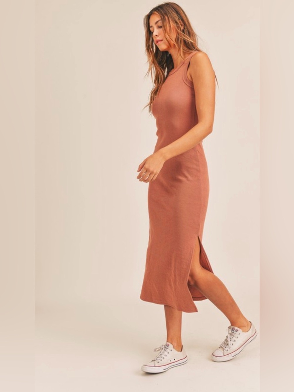 Sleeveless super stretchy Ribbed Midi Dress in Dusty Rose - Picture 3 of 9